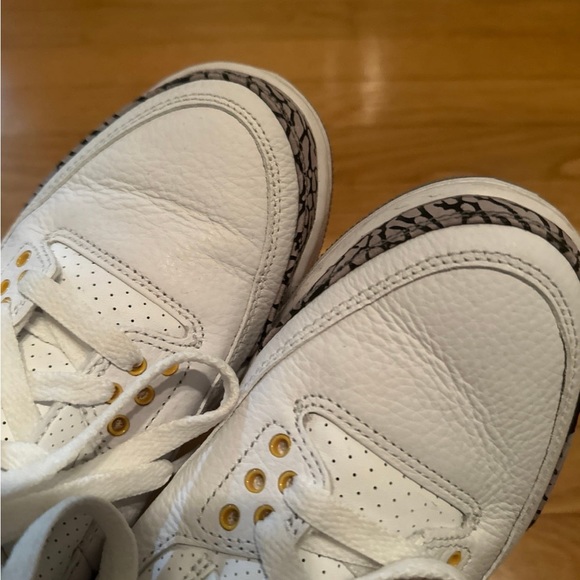 Jordan 3 Laser Orange - Picture 4 of 5